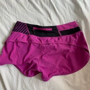 Lululemon size 4 Speed Up Short